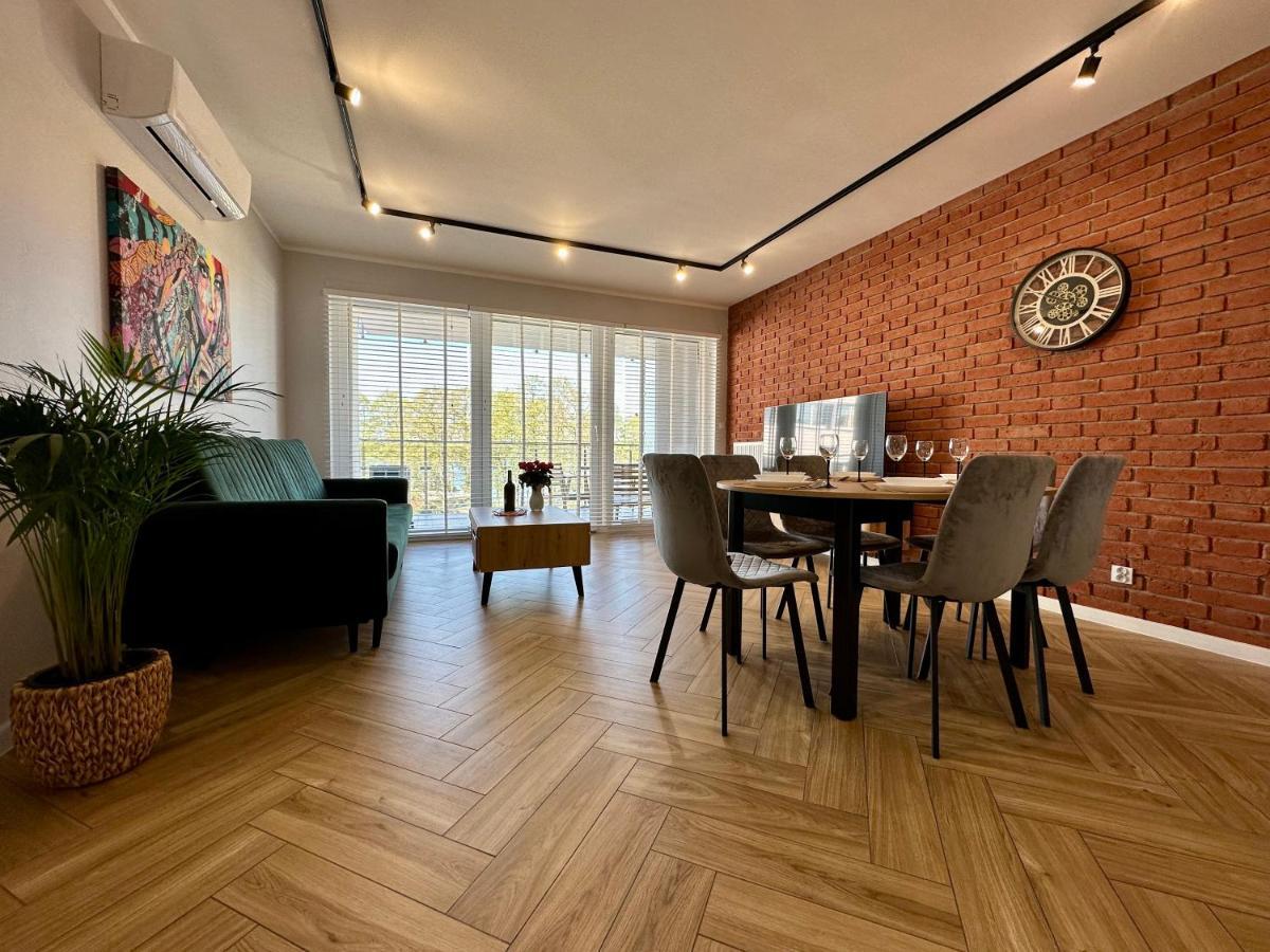 Apartament Ukiel No9 Z Prywatnym Dostepem Do Jeziora I Silownia 올슈틴 외부 사진
