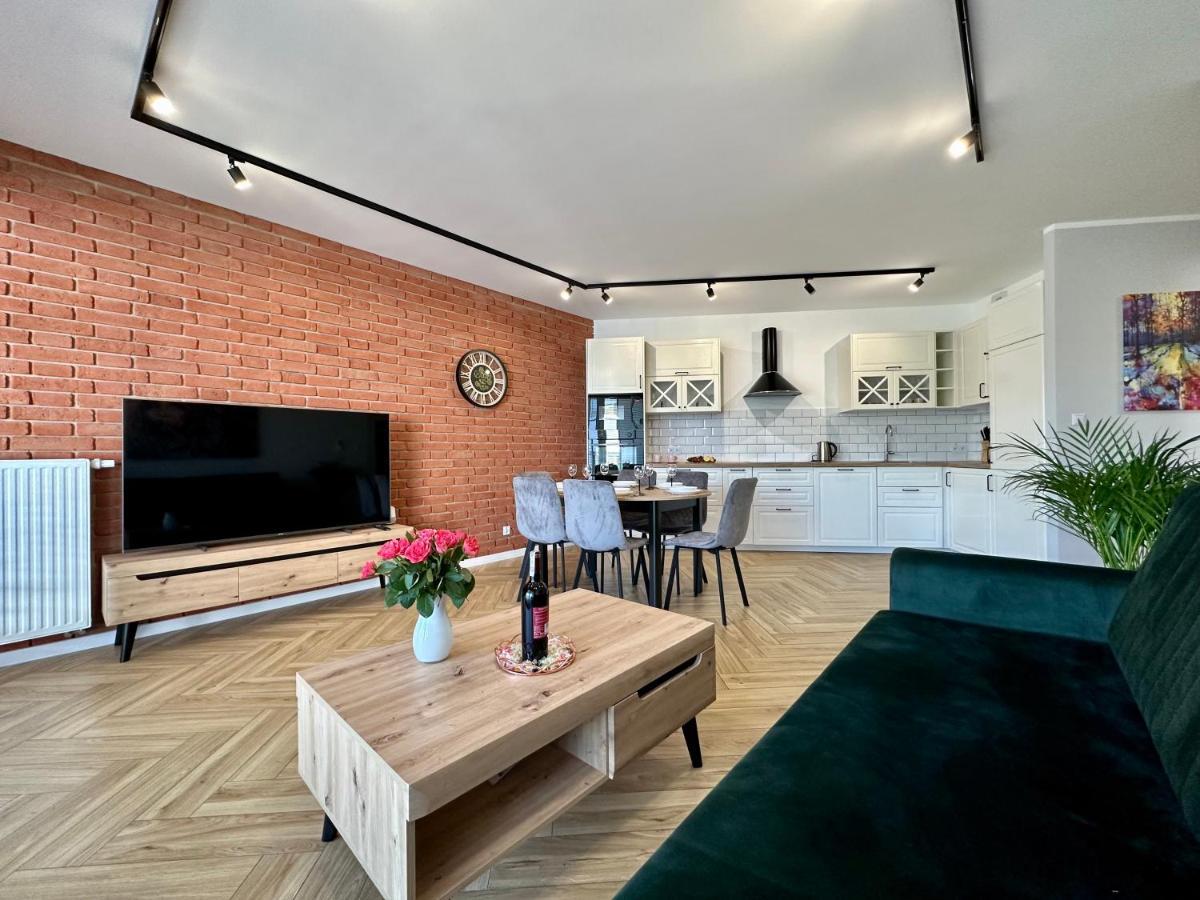 Apartament Ukiel No9 Z Prywatnym Dostepem Do Jeziora I Silownia 올슈틴 외부 사진